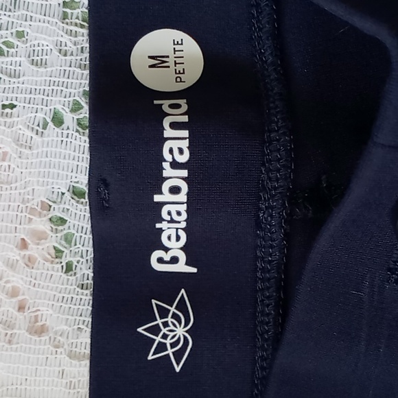 Betabrand Women's Classic Straight Leg Pullon Pants Navy Size Medium Petite - Picture 8 of 16